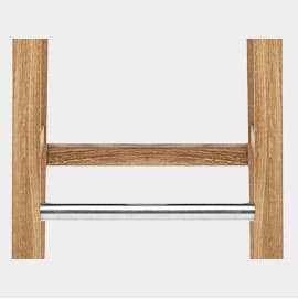 Contrasting Chrome Footrest Bar