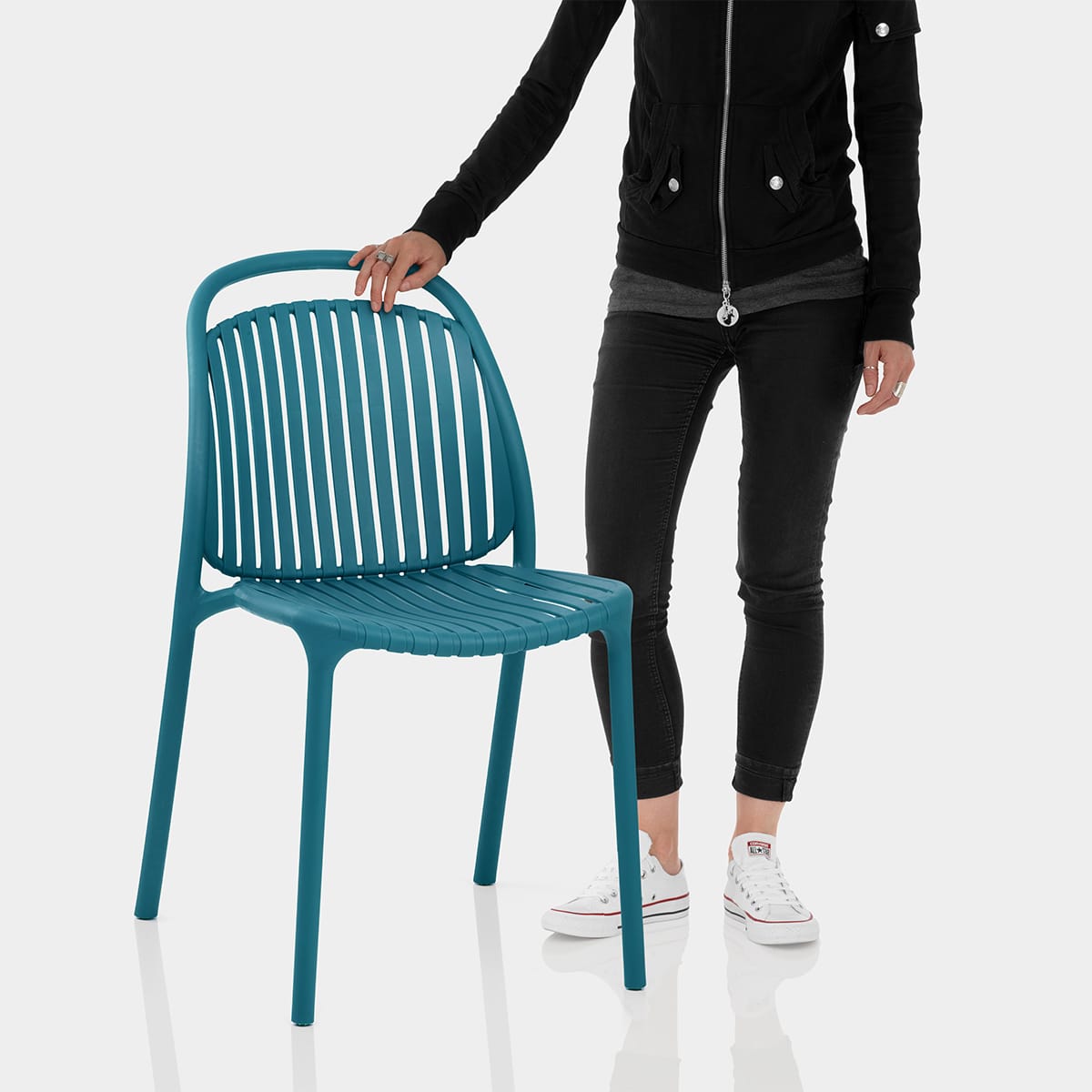 Arlo Stackable Chair Blue Features Image