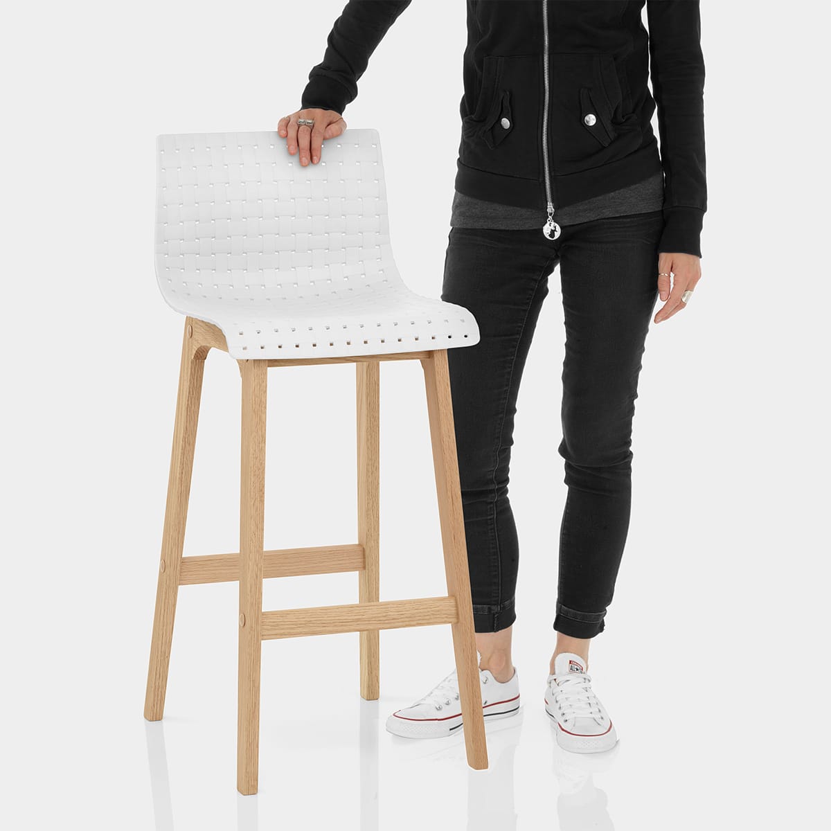 Bondi Oak & White Bar Stool Features Image