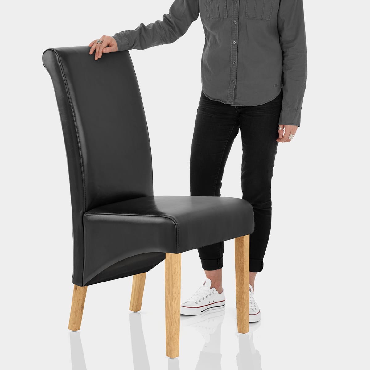 Carlo Oak Chair Black Leather Features Image
