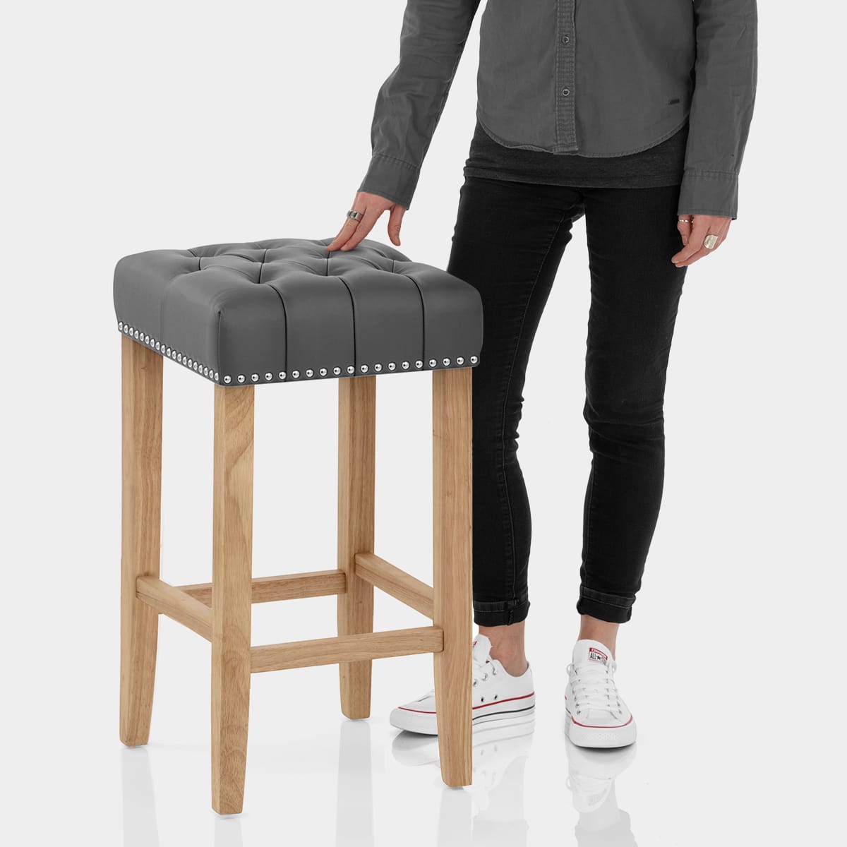 Chelsea Oak Stool Grey Leather Features Image