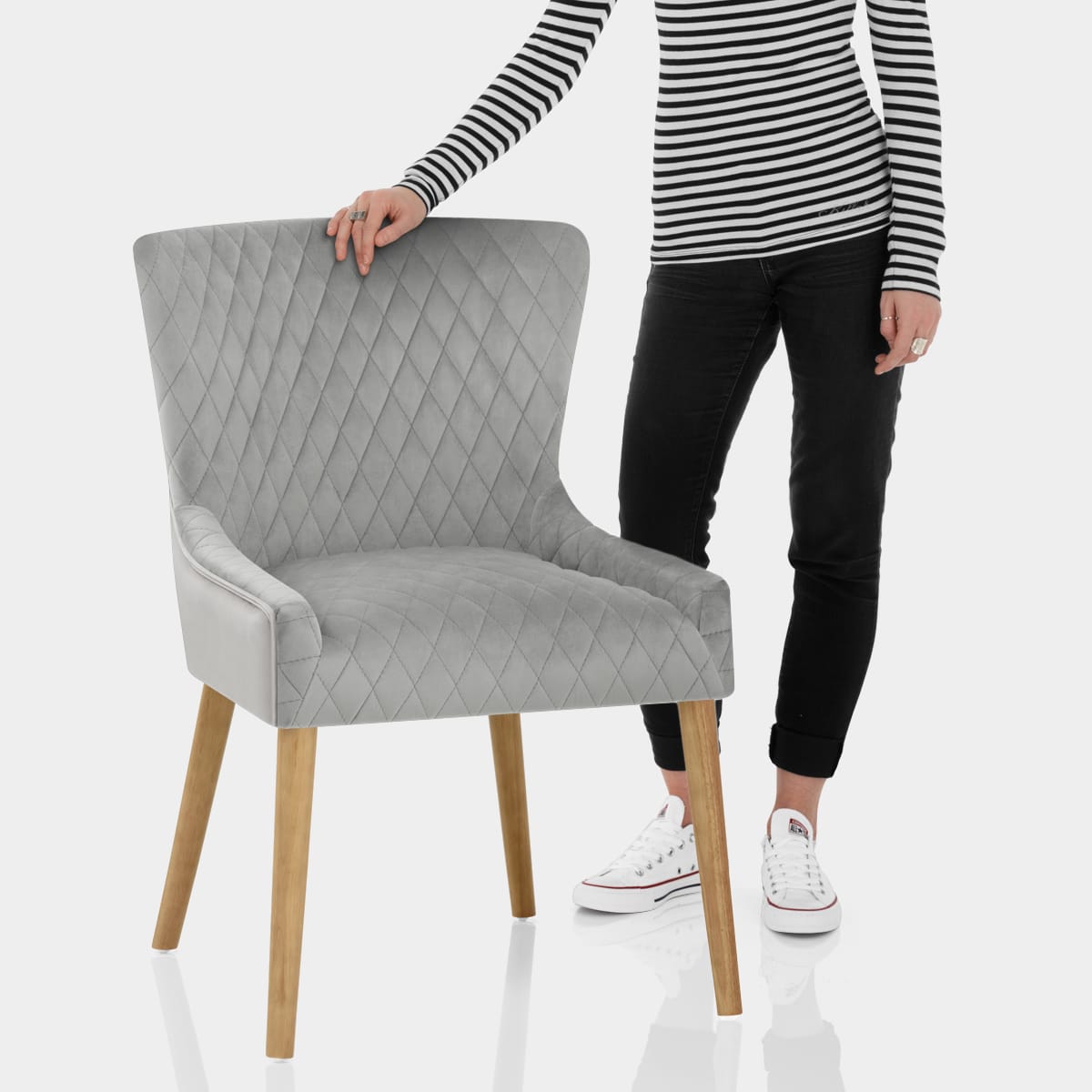 City Oak Chair Grey Velvet Features Image