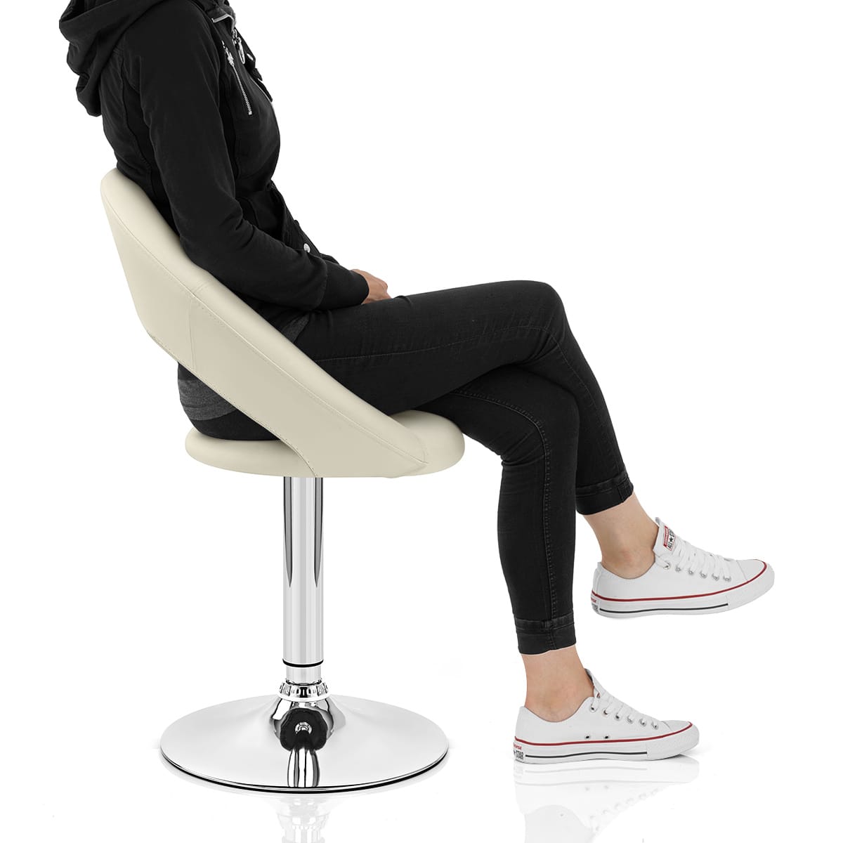 Clementine Chair Cream Frame Image