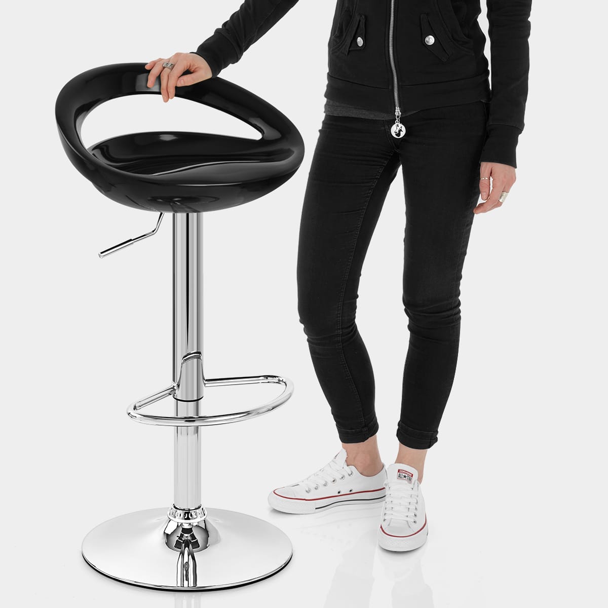 Crescent Bar Stool Black Features Image