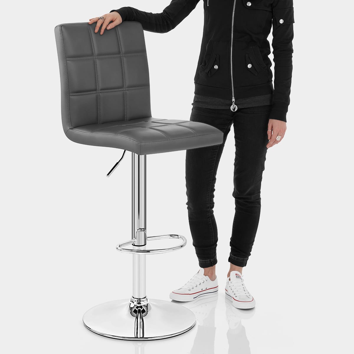 Criss Cross Bar Stool Grey Features Image