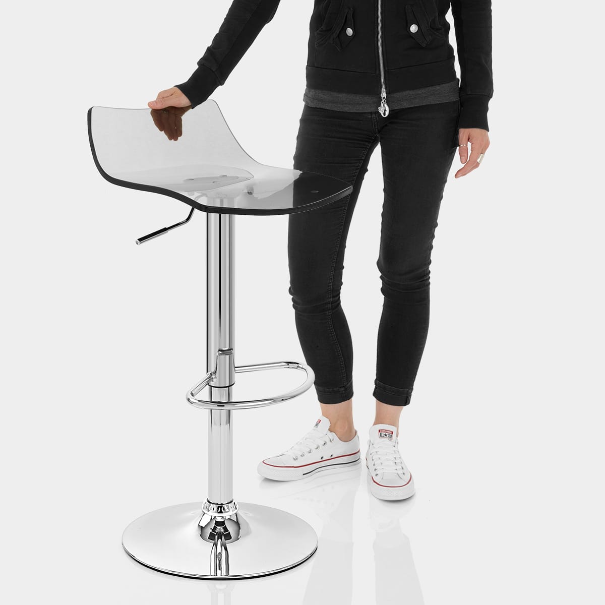 Crystal Bar Stool Smoked Features Image