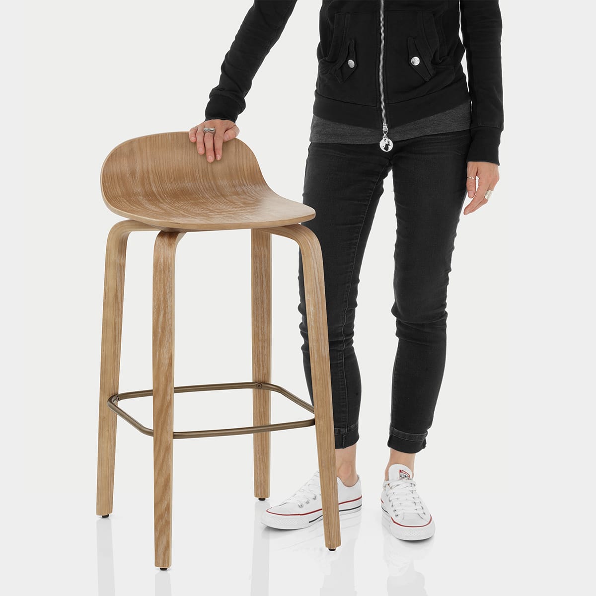 Curve Bar Stool Antique Oak Features Image