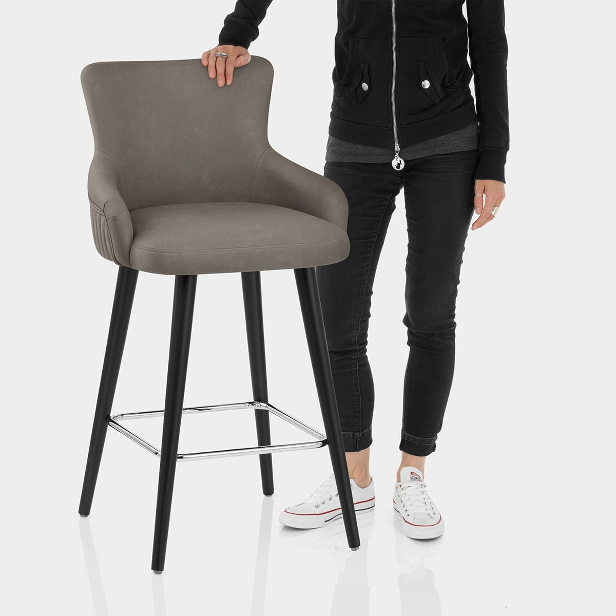 Diablo Bar Stool Grey Features Image