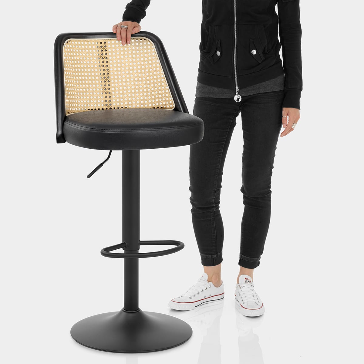 Drew Bar Stool Black Features Image