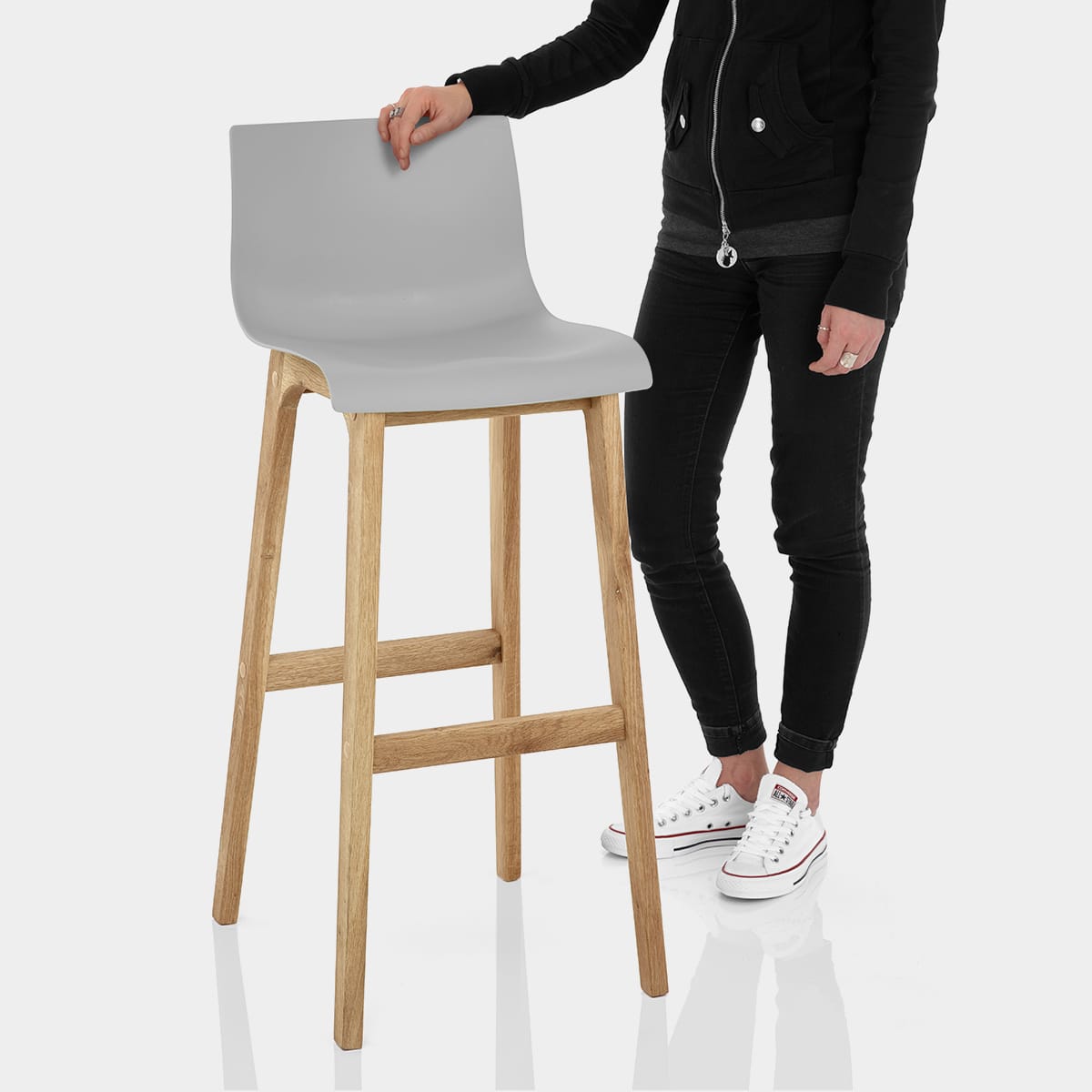 Drift Oak & Light Grey Bar Stool Features Image