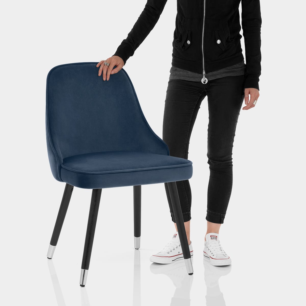 Glam Dining Chair Blue Velvet Features Image