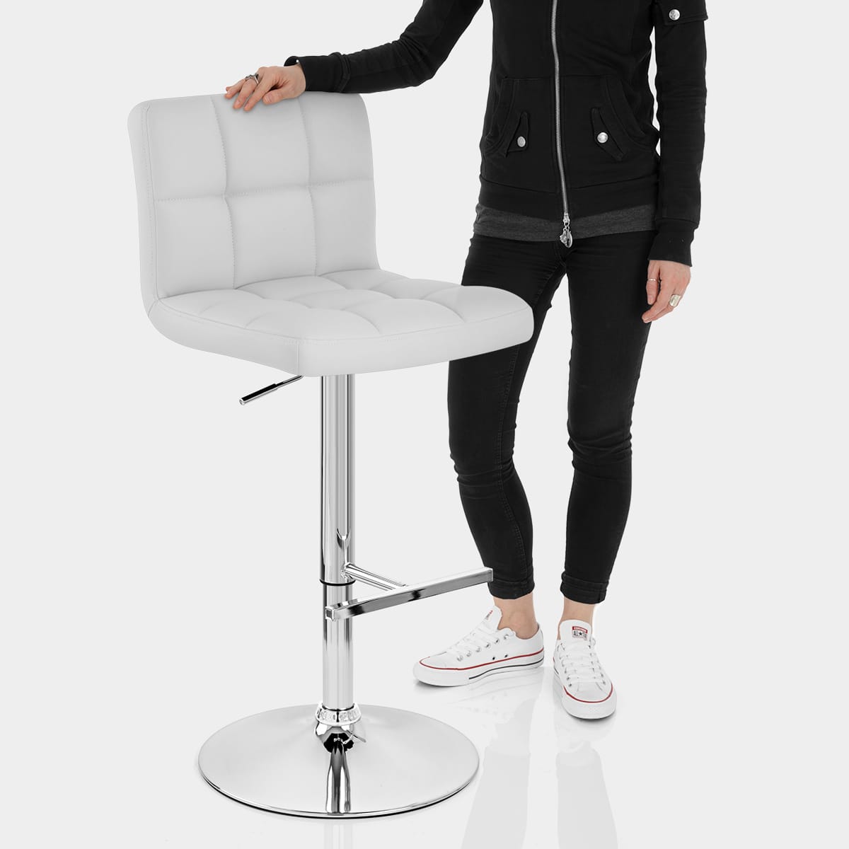 Grid Bar Stool White Features Image