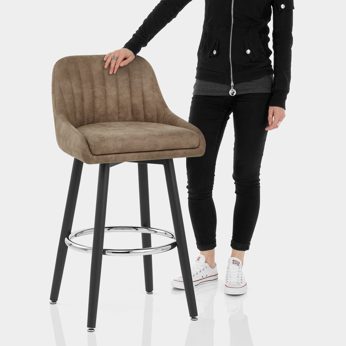 Hamilton Bar Stool Antique Brown Features Image