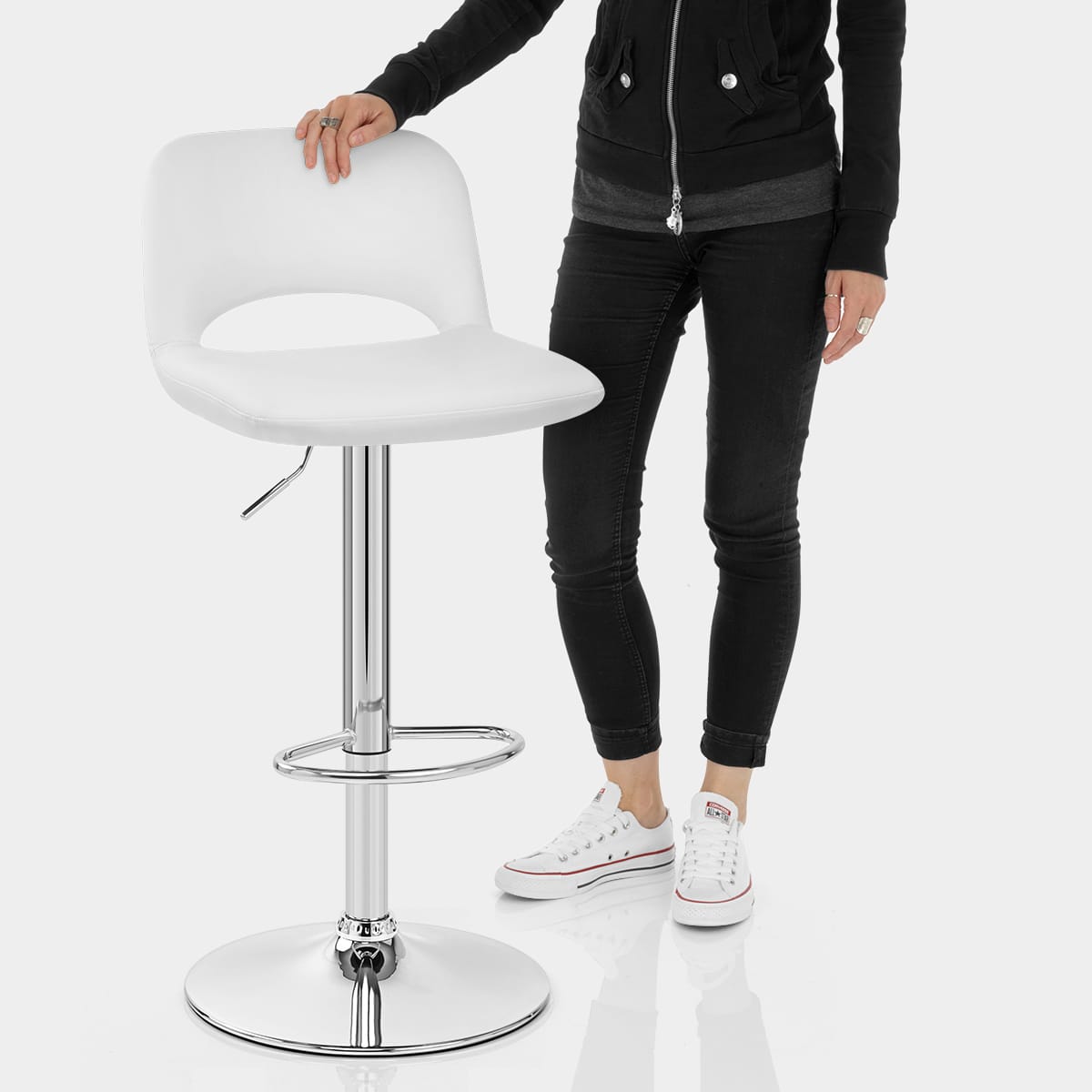 Hugo Bar Stool White Features Image