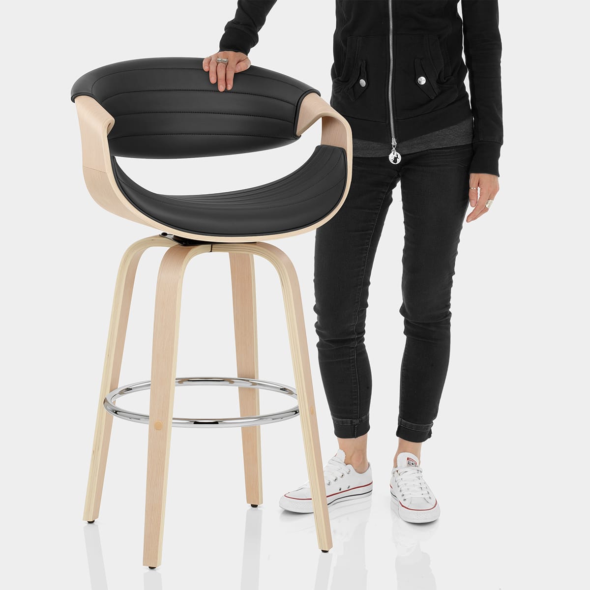Jefferson Wooden Bar Stool Black Features Image