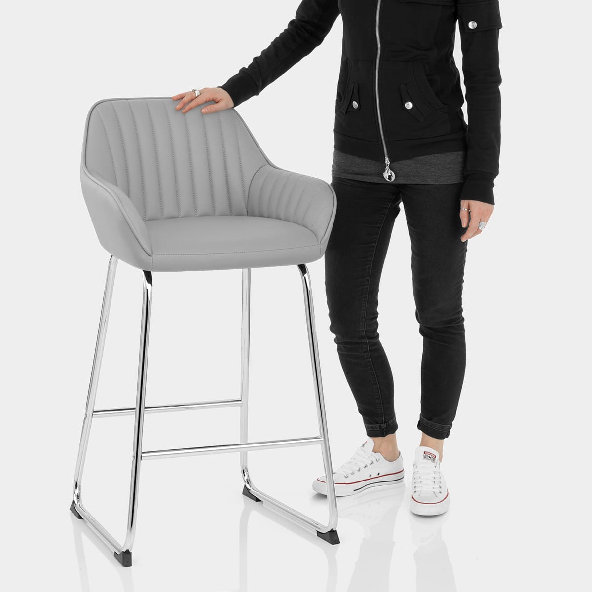 Kanto Chrome Stool Light Grey Features Image
