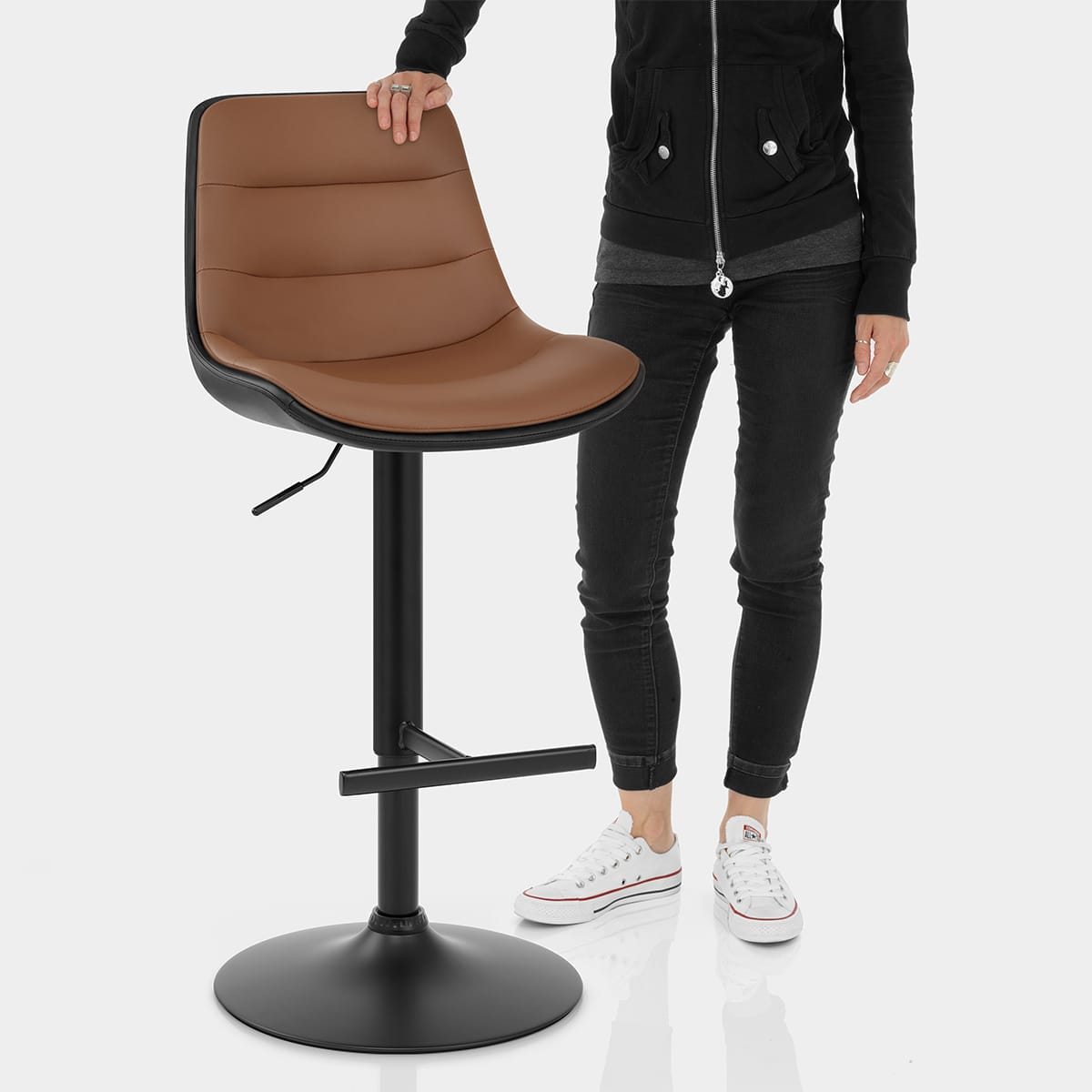 Lattice Stool Black & Tan Leather Features Image