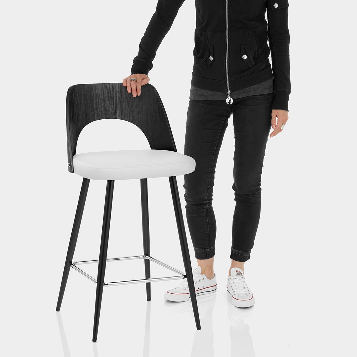 Leo Bar Stool Black Wood & White Features Image