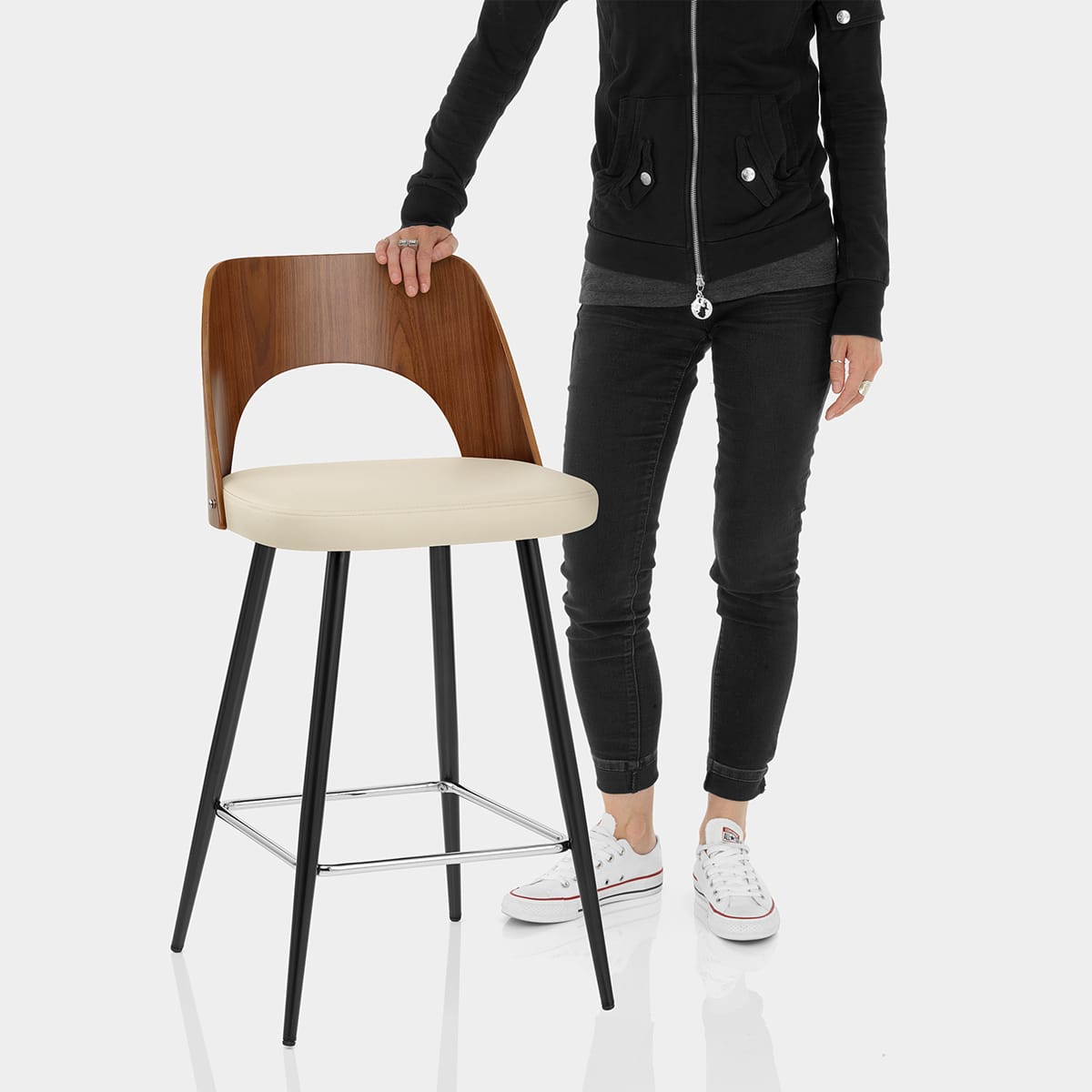 Leo Bar Stool Walnut & Cream Features Image