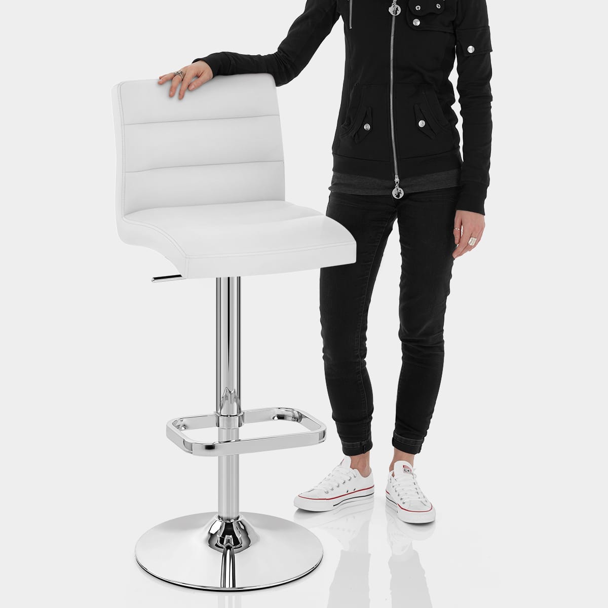 Lush Chrome Stool White Features Image