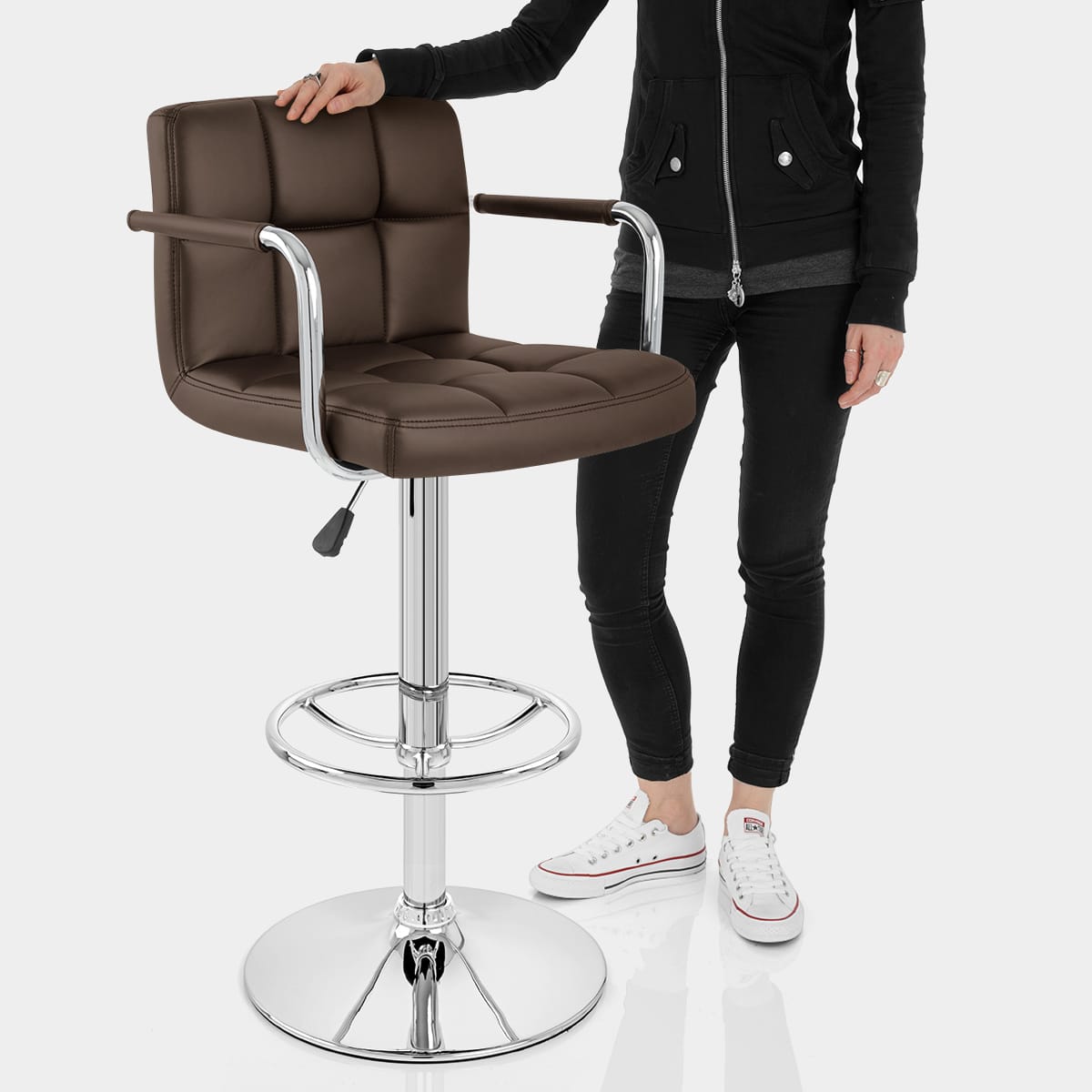 Maze Bar Stool Brown Features Image