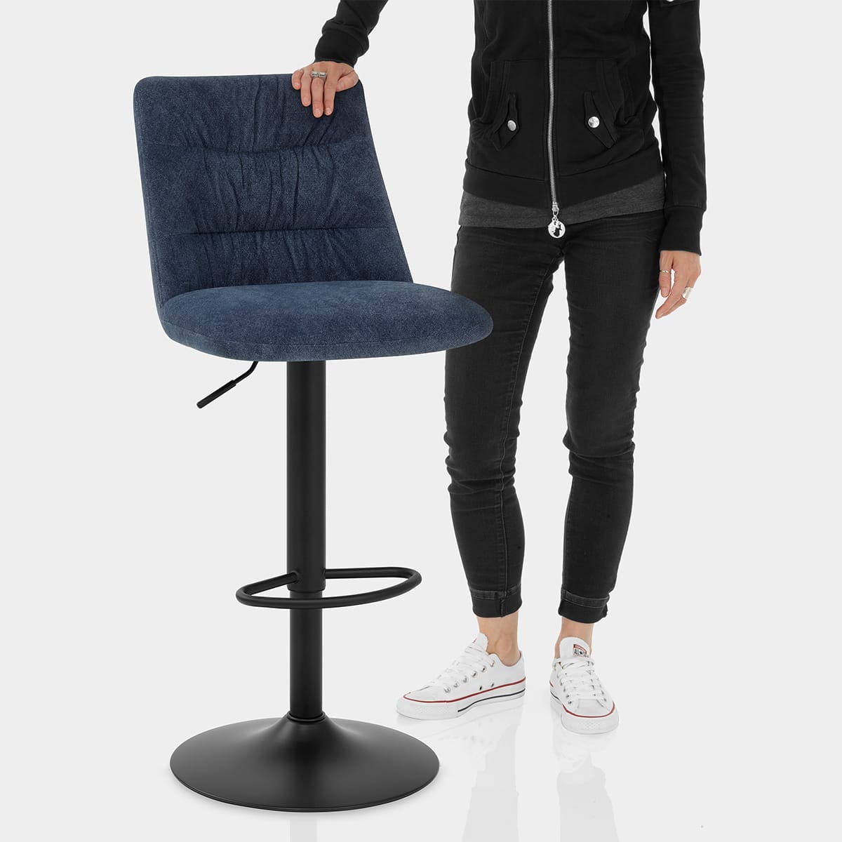 Mechu Bar Stool Blue Velvet Features Image