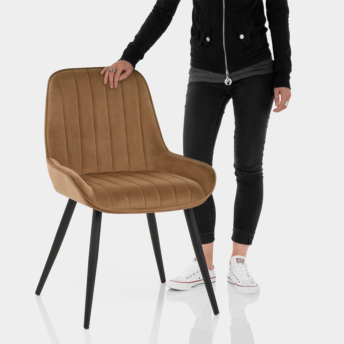 Mustang Chair Brown Velvet Features Image