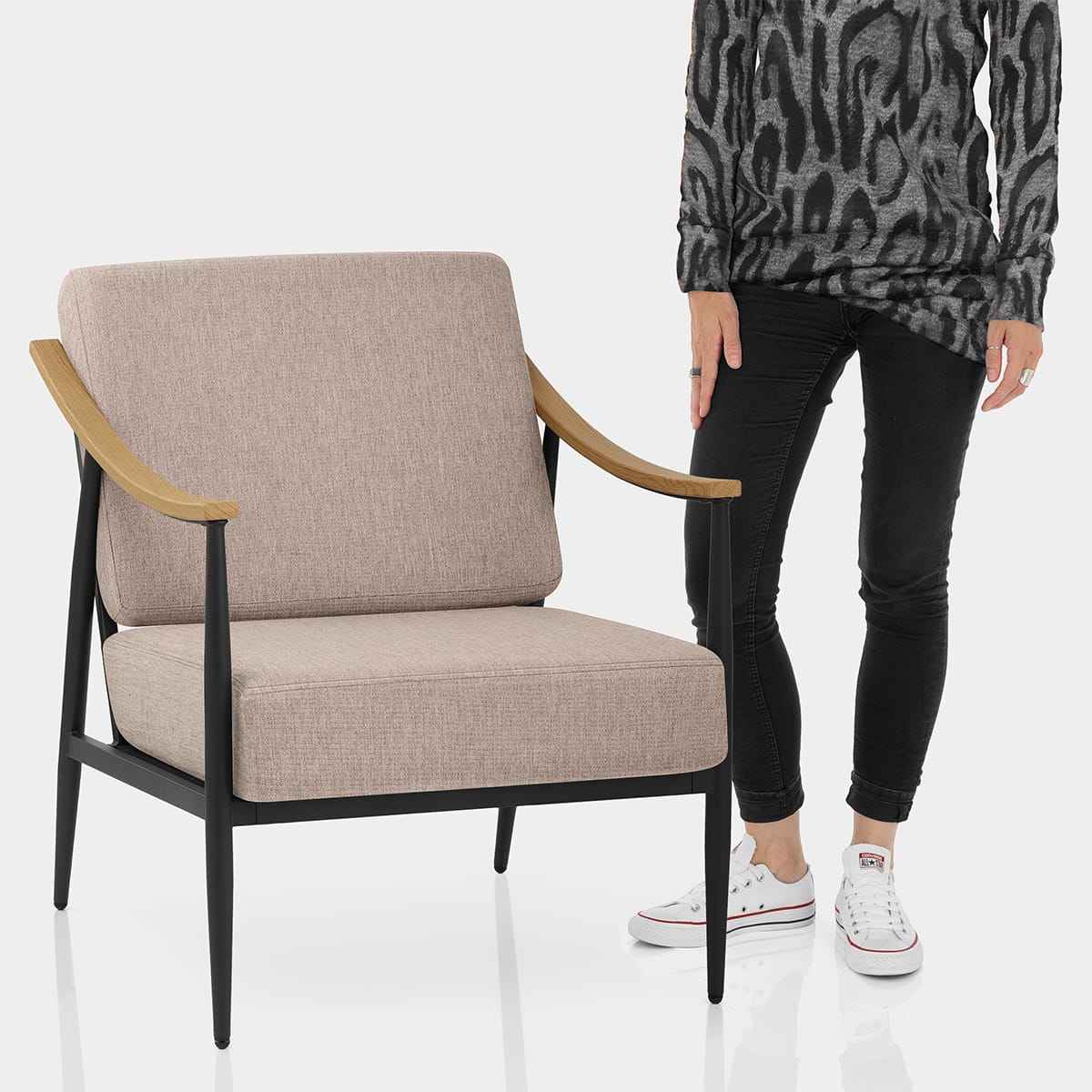 Nook Chair Tweed Fabric Features Image