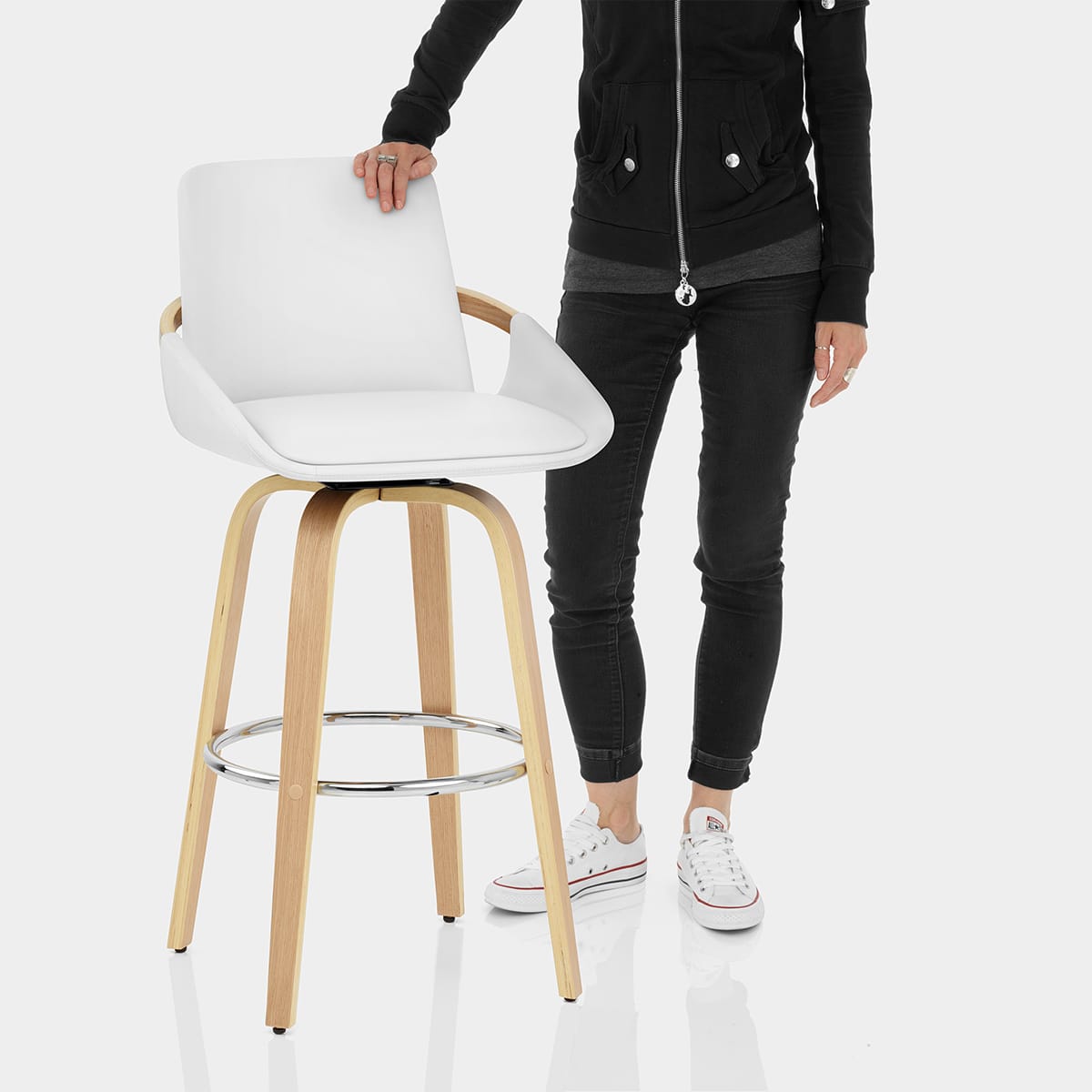 Ohio Bar Stool White Features Image