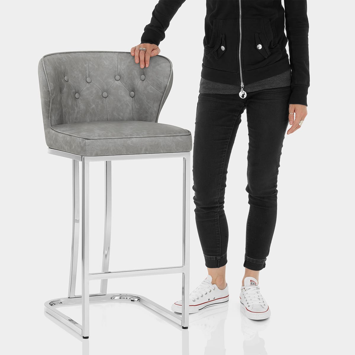 Oregon Bar Stool Antique Light Grey Features Image