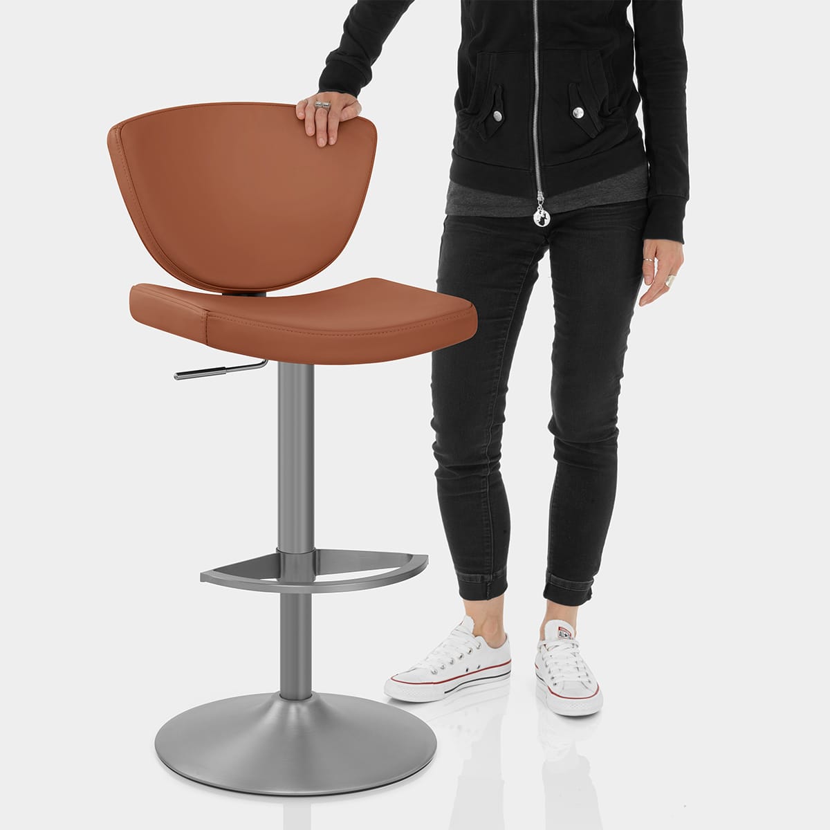 Pearl Bar Stool Tan Features Image