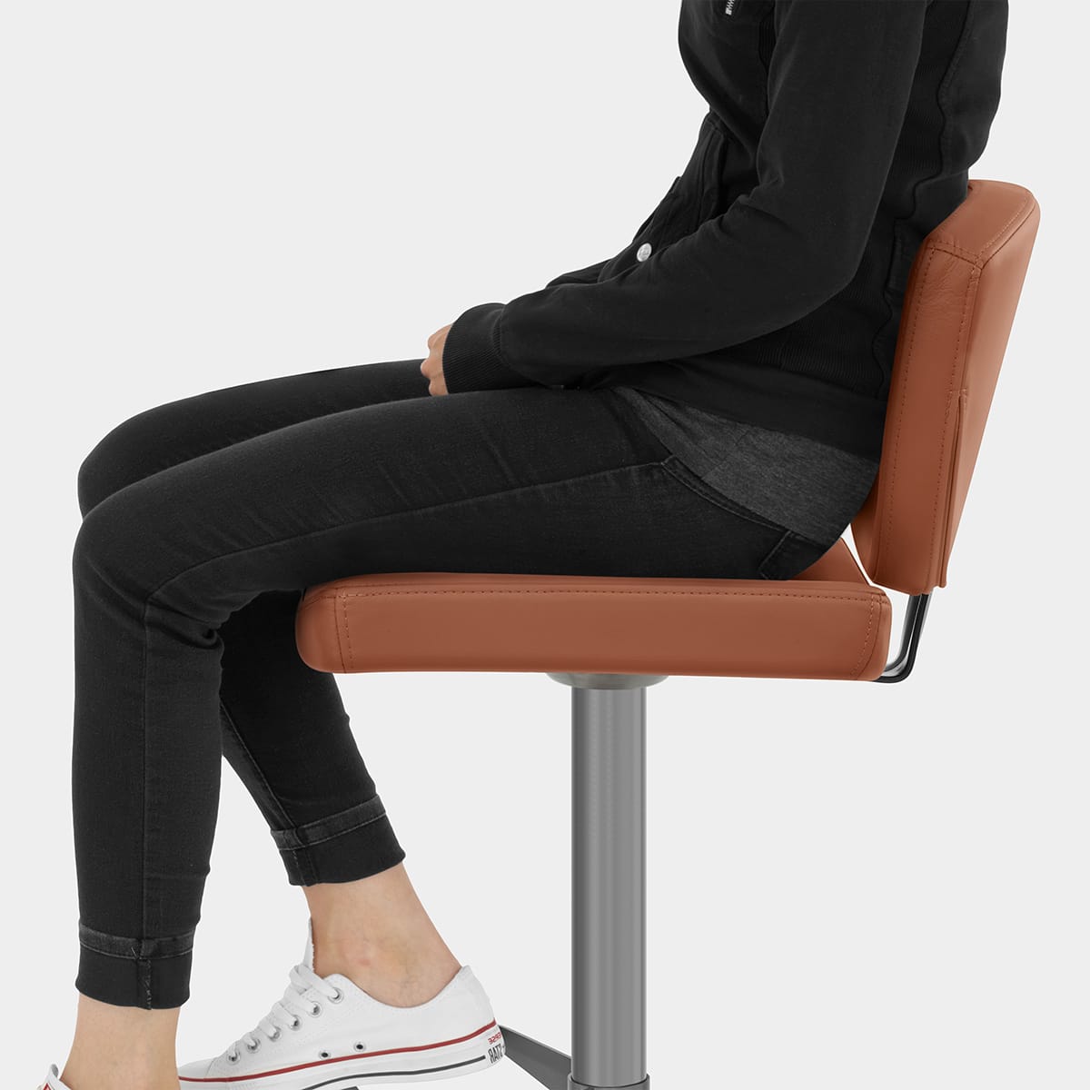 Pearl Bar Stool Tan Seat Image