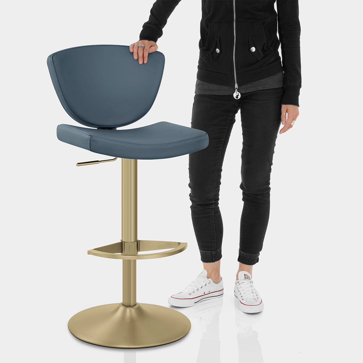 Pearl Real Leather Gold Stool Blue Features Image