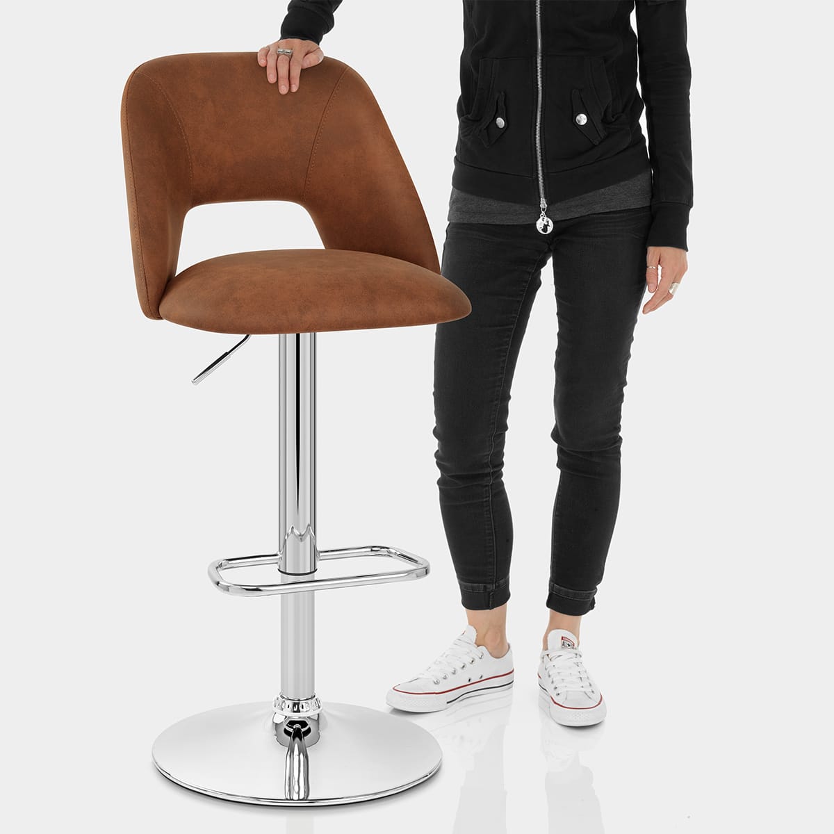 Phoenix Bar Stool Tan Features Image