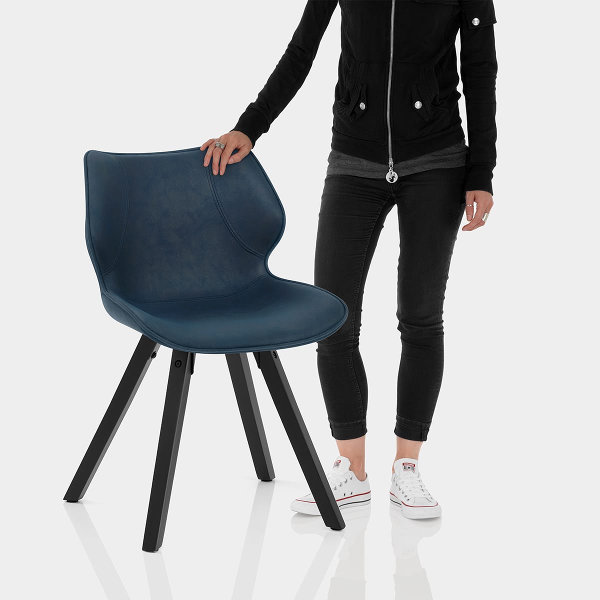 Preston Dining Chair Blue Features Image