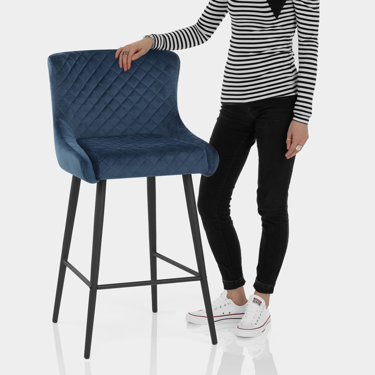 Provence Bar Stool Blue Velvet Features Image