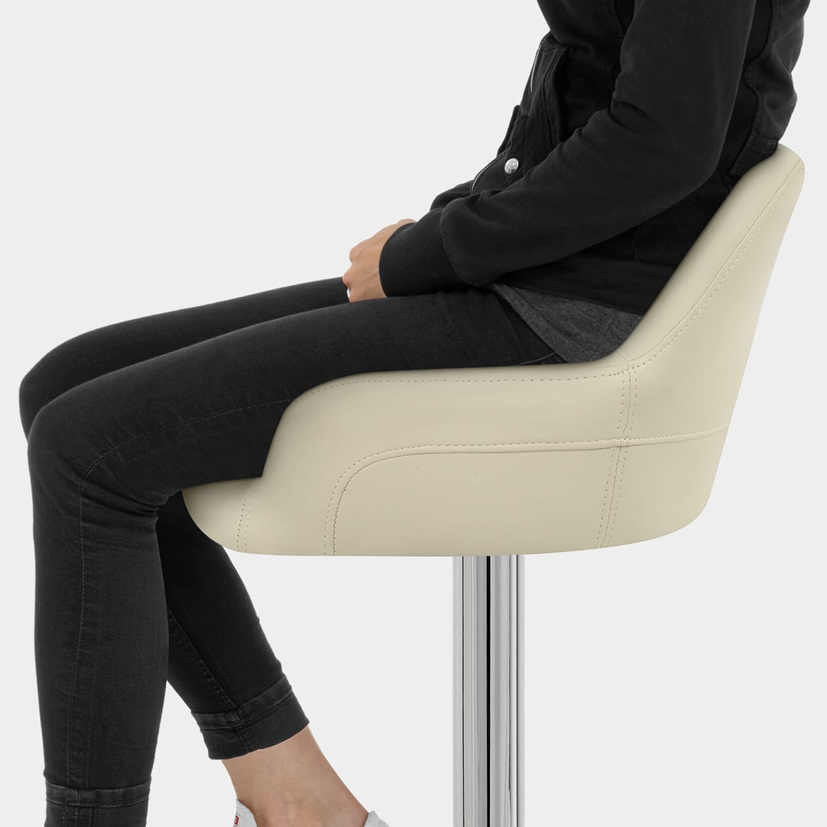 Sassi Bar Stool Cream Seat Image