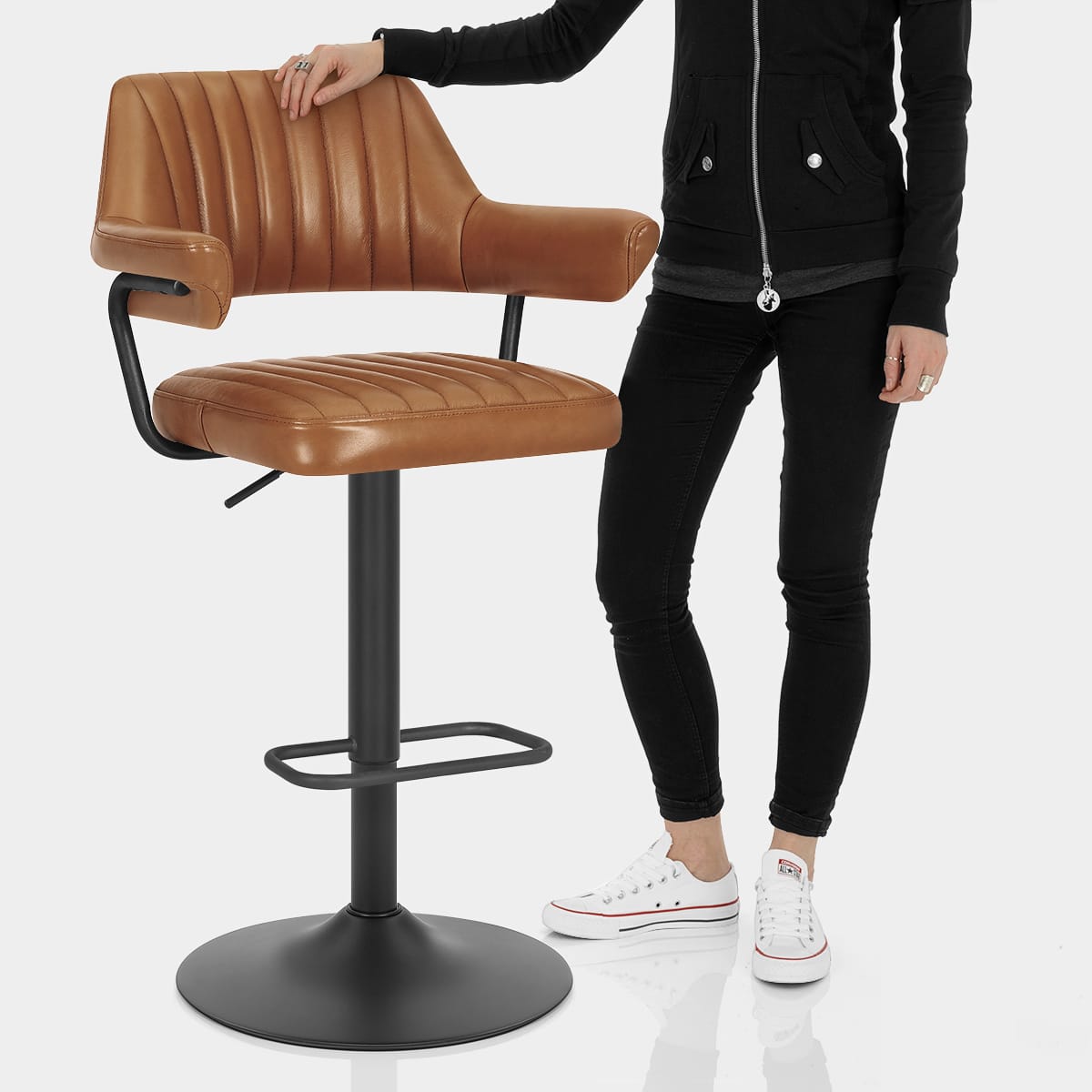 Scout Real Leather Stool Brown Features Image