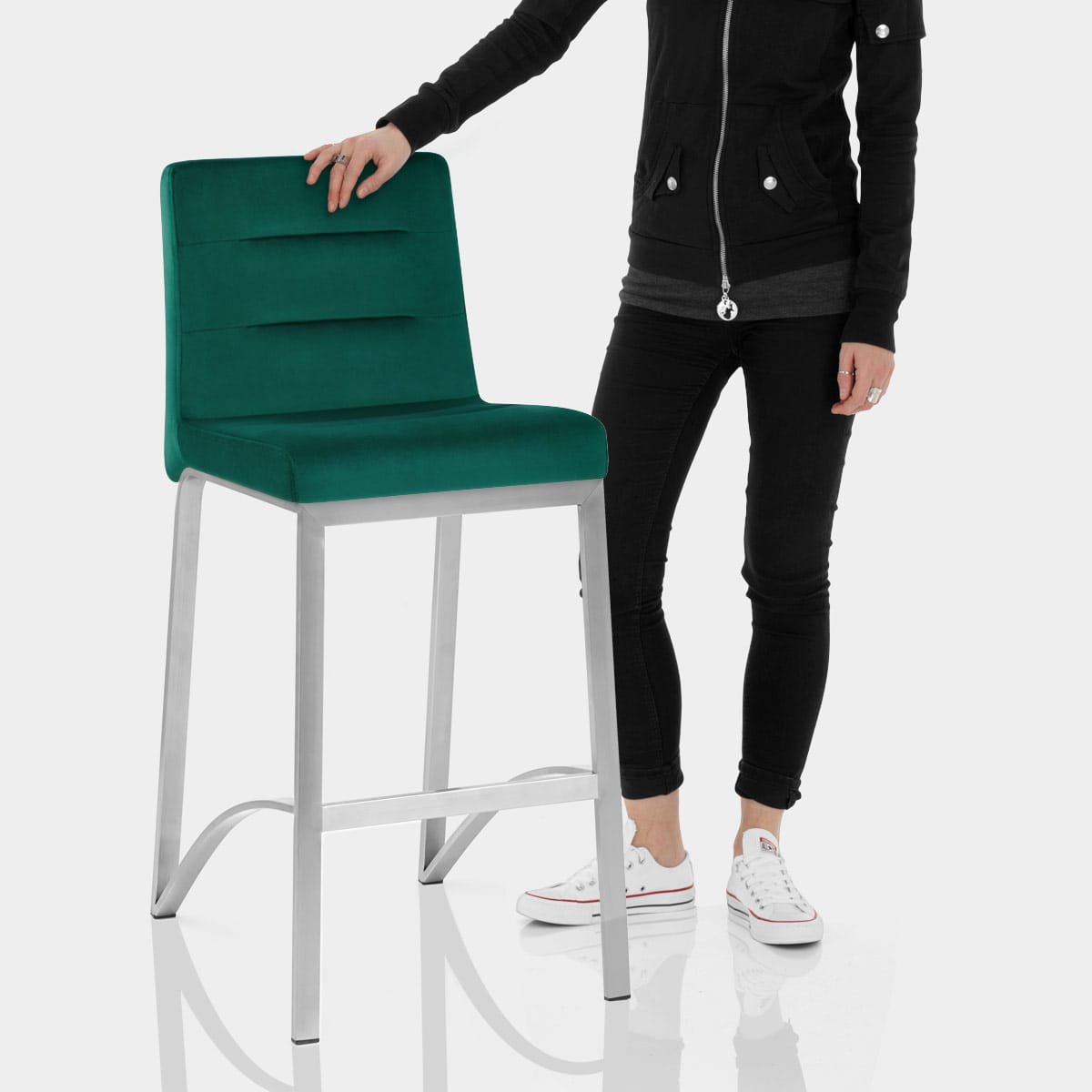 Stella Brushed Stool Green Velvet Features Image