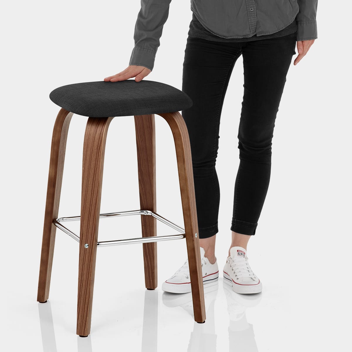 Stockholm Bar Stool Black Features Image