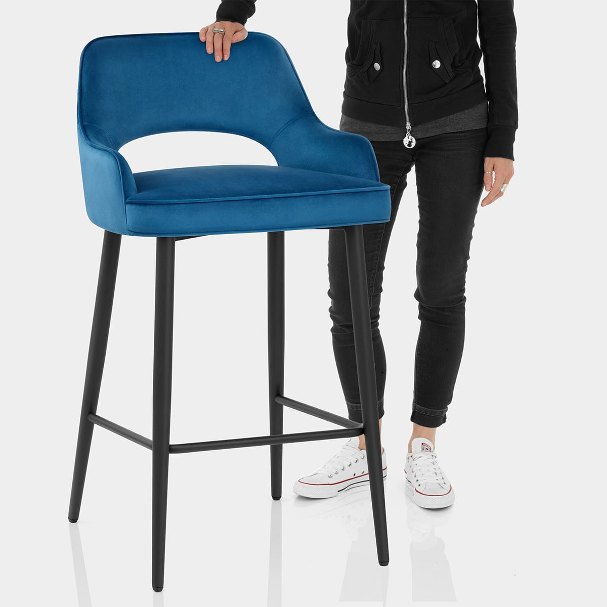 Sutton Bar Stool Blue Velvet Features Image