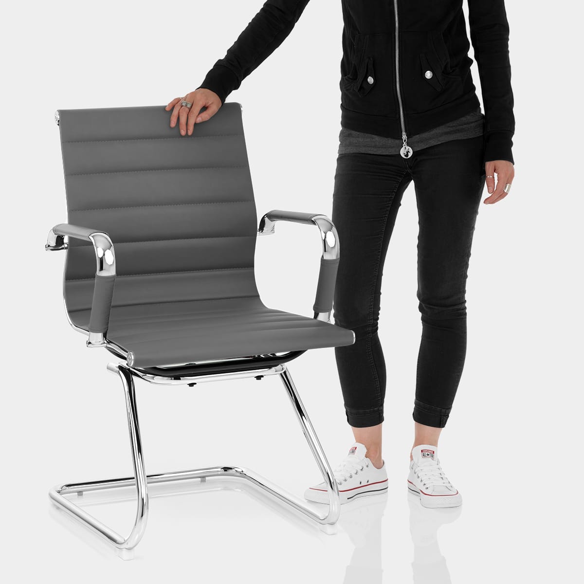 Task Office Chair Grey Features Image