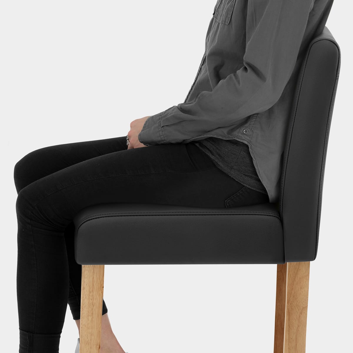 Tetbury Oak Bar Stool Black Leather Seat Image