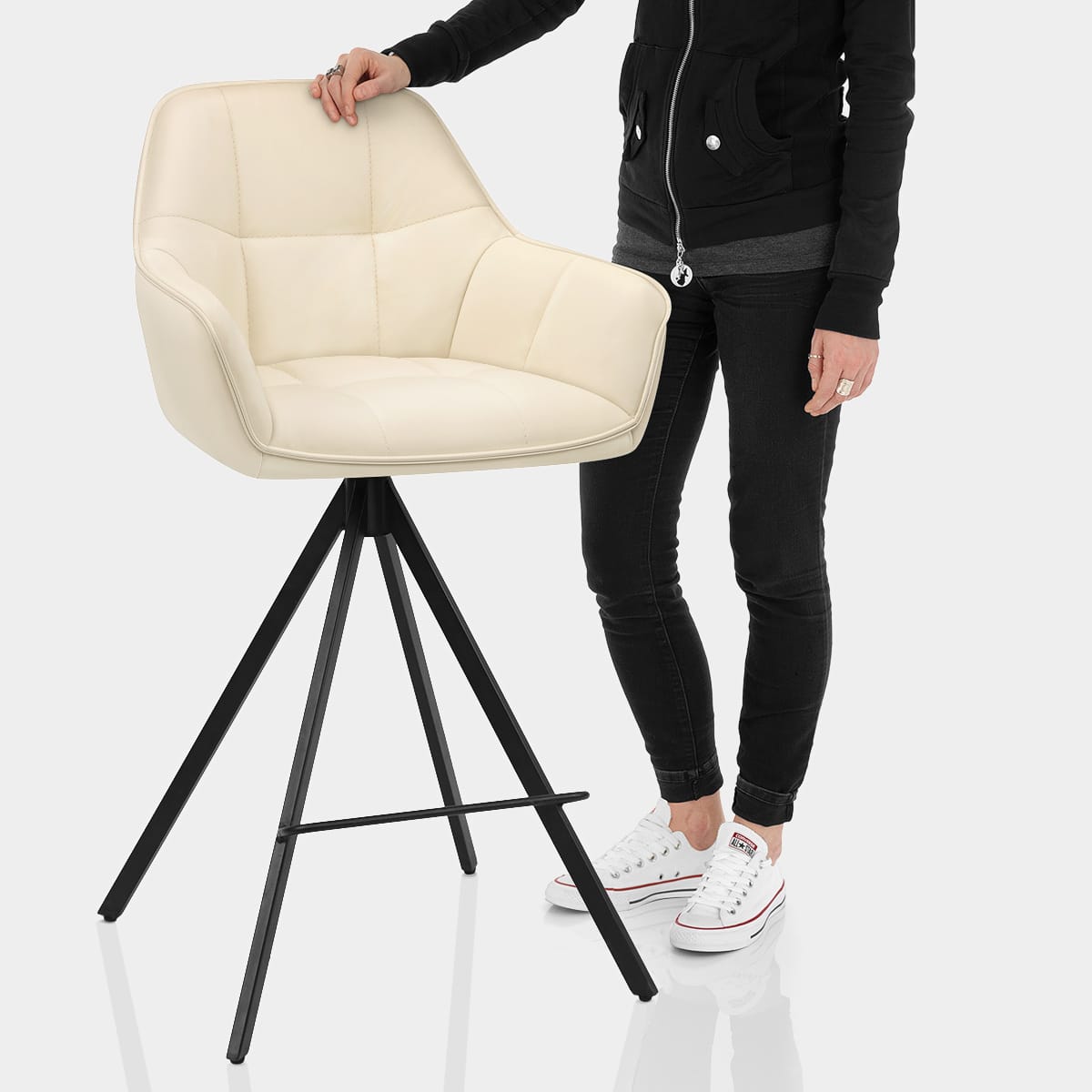 Venice Bar Stool Cream Features Image