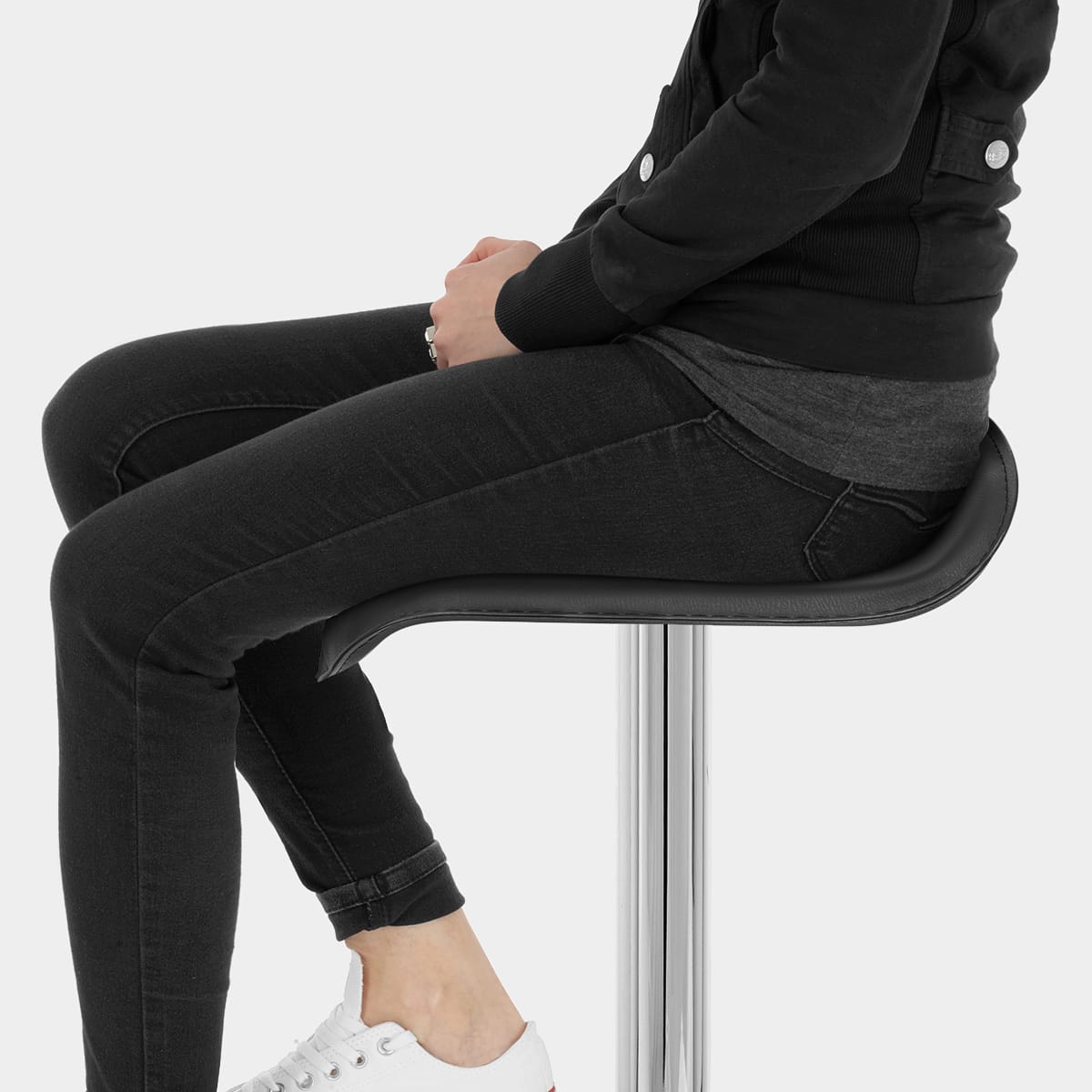 Zars Bar Stool Black Seat Image