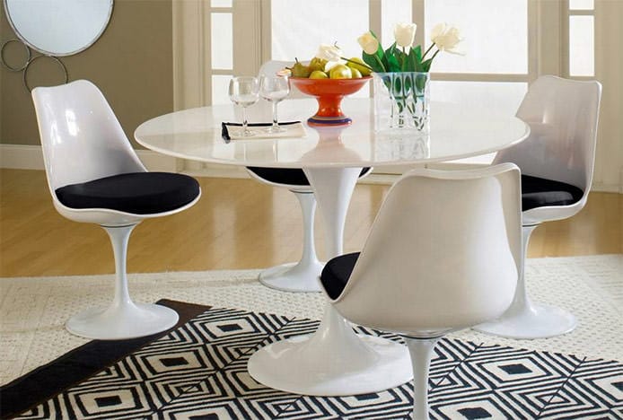 Tulip Chairs and Tulip Table